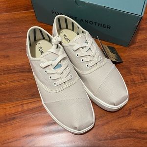 Toms Men 9.5 Cardones lace up sneakers Venice Collection Birch Heritage